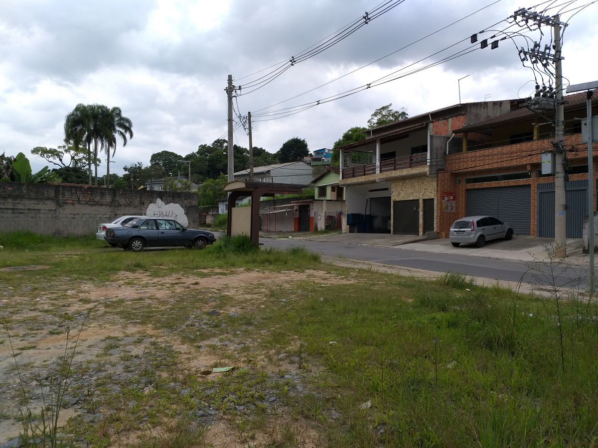 Área  com  40.135 m/2  a venda em Ribeirão Pires - SP Brasil - Anunciante Gil  11 95806 6272 /  11 9 7138 7520  Imagem 21
